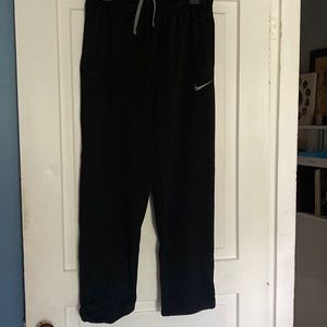 Nike men’s Thermafit sweat pant